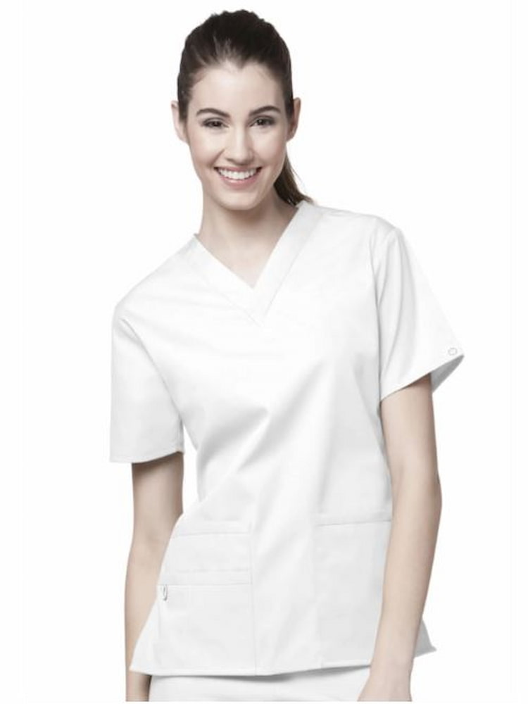 A young female LPN wearing a WonderWink Origins Women's Bravo Scrub Top in White size 2XL featuring 2 front patch pockets.
