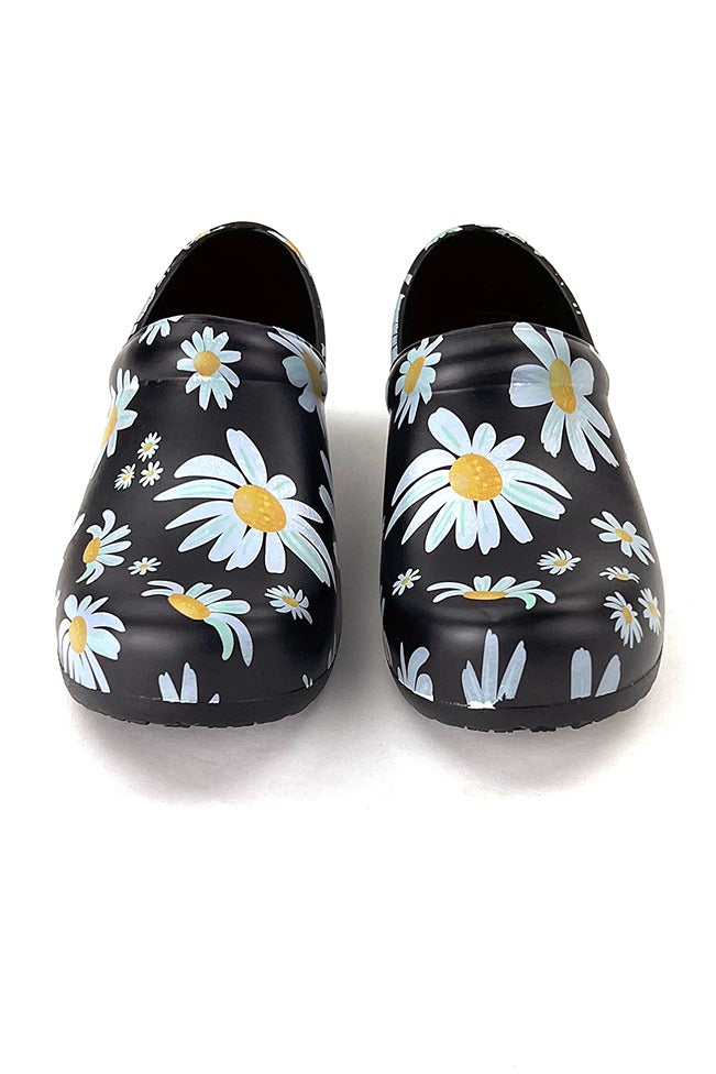 A frontward facing image of the "Daisy Power" StepZ Women's Slip Resistant Memory Foam Clogs in size 6 featuring padding in the front & back heel collar.