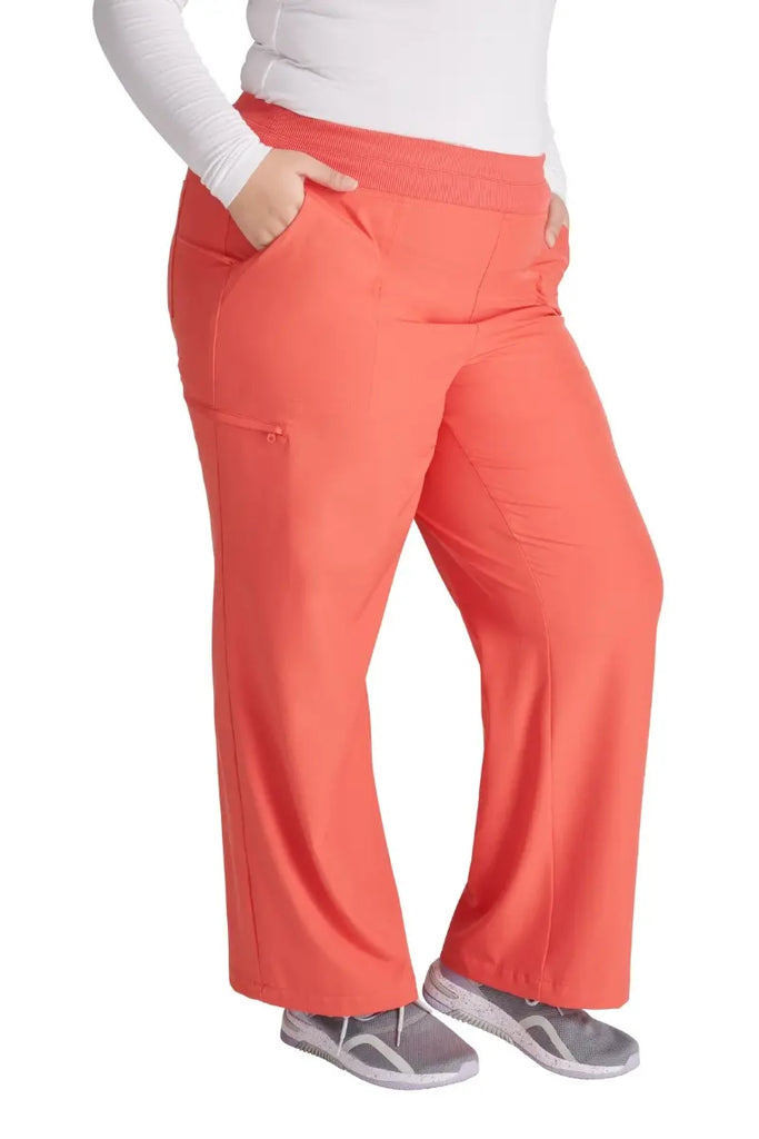 The Allura Women's Wide Leg Scrub Pant in Cayenne size 3XL featuring two roomy front angled pockets.