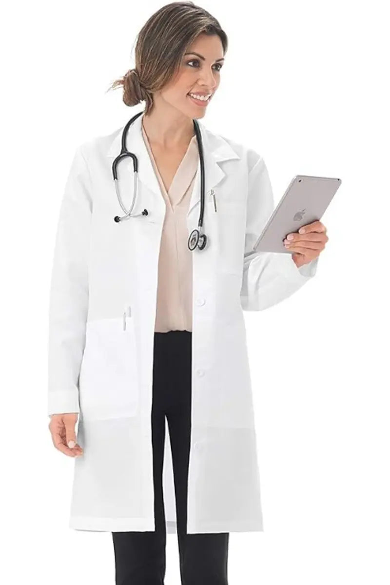 Doctor wearing a Meta Labwear 37 inch White Coat.