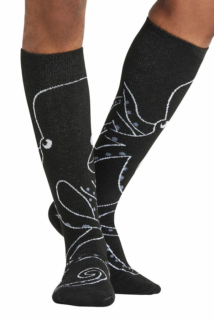 The Cherokee Men's Printed Support Socks in "Octo Sketch" featuring the outline of an Octopus on a dark grey background.
