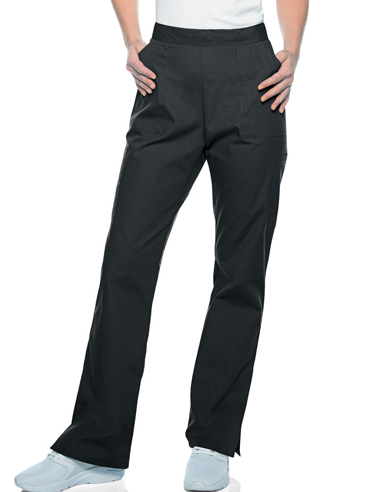 An image of a young female Nurse wearing a pair of Landau ScrubZone Women's Straight Leg argo Pants in Black size Small.