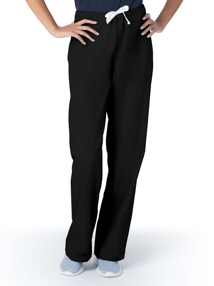 Female healthcare worker wearing a pair of Urbane Essentials Women's Straight-Leg Pants in "Black" featuring a unique durable fabric that is IL approved.