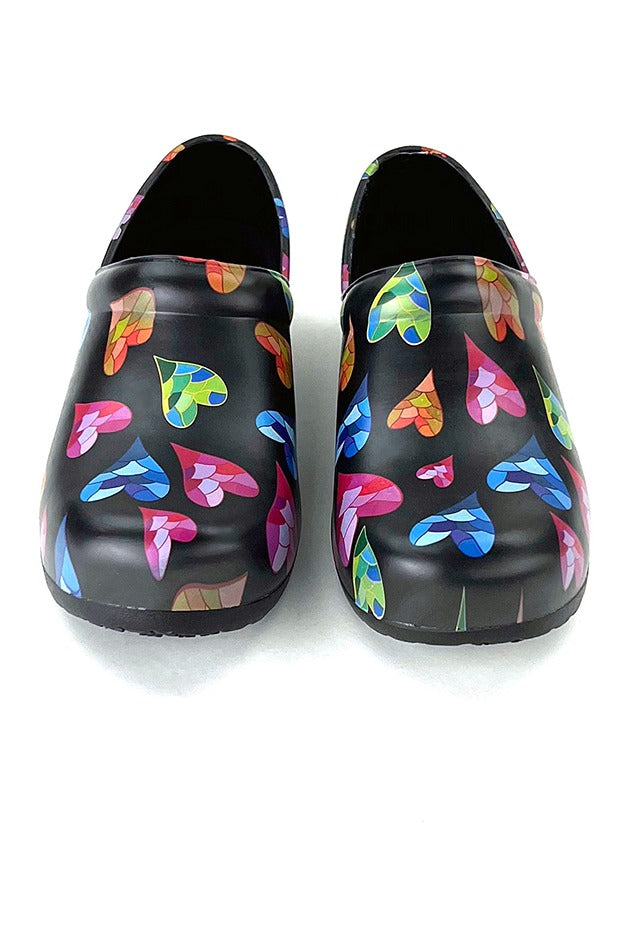 A frontward facing image of the "Mosaic Love" StepZ Women's Slip Resistant Memory Foam Clogs in size 6 featuring padding in the front & back heel collar.
