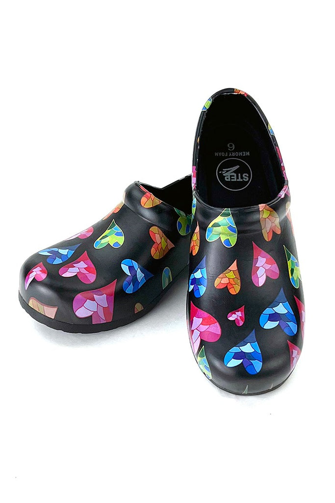 An image of the "Mosaic Love" StepZ Women's Slip Resistant Memory Foam Clog in size 8 featuring patented water-based fluid slip-resistance technology.