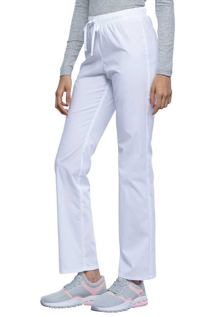 A frontward facing image of the Cherokee Unisex Straight Leg Scrub Pant in White size Large Petite featuring a soft, stretchy Workwear Revolution fabric.