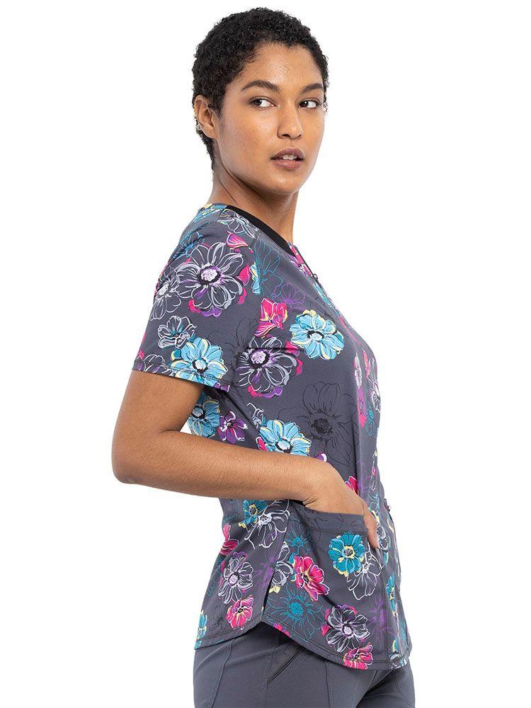 Cherokee Infinity Women's Round Neck Print Top in Poppin' Floral print features a curved hem