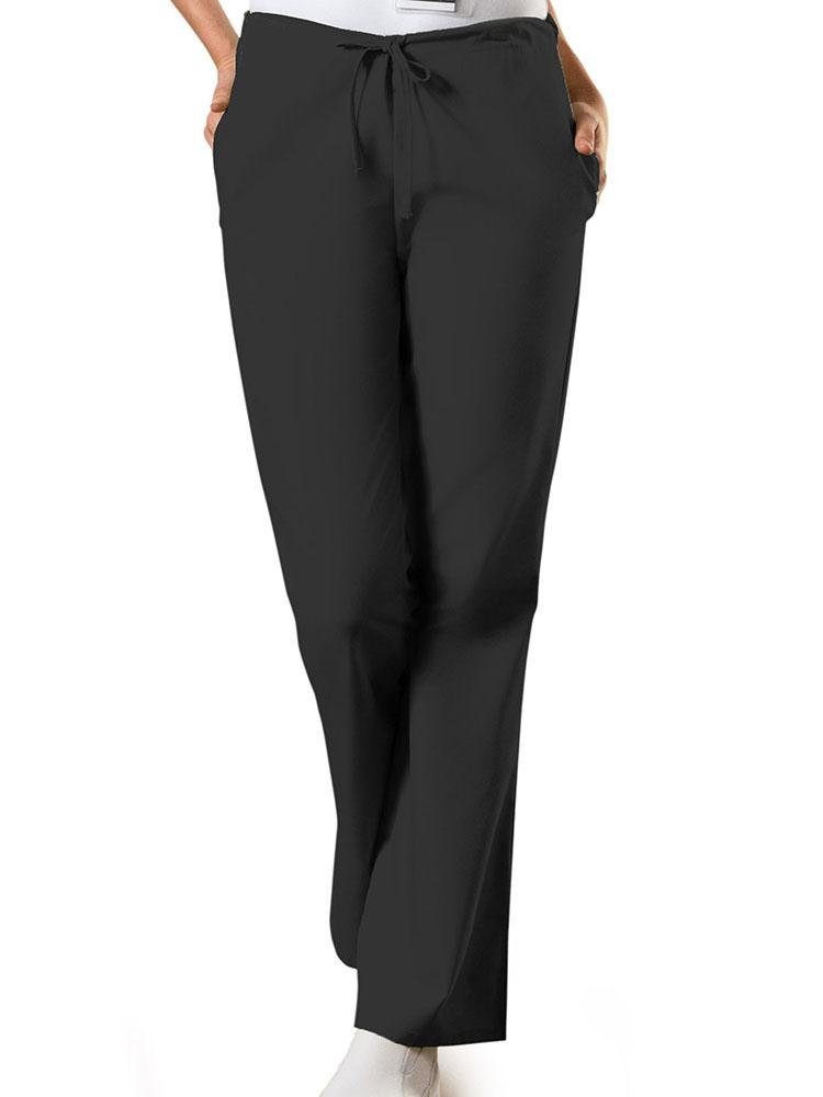 A young female Nursing Assistant wearing a Cherokee Workwear Originals Women's Drawstring Flare Leg Scrub Pant in Black size Large Petite featuring a Modern Classic fit. 