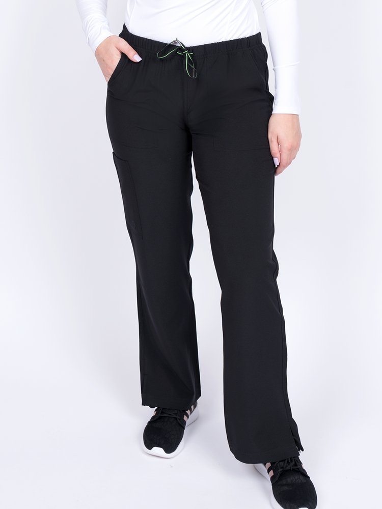 Meraki Sport Women's Elastic Waist Scrub Pant in black featuring 5% spandex for stretch