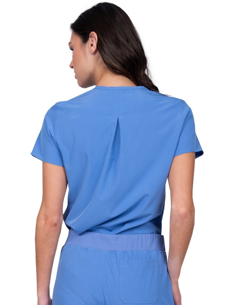 Meraki Sport Women’s Tuck-In Scrub Top in ceil featuring Back inverted pleat