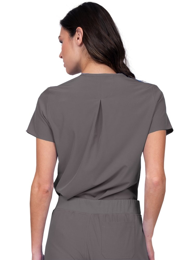 Meraki Sport Women’s Tuck-In Scrub Top in pewter featuring Back inverted pleat